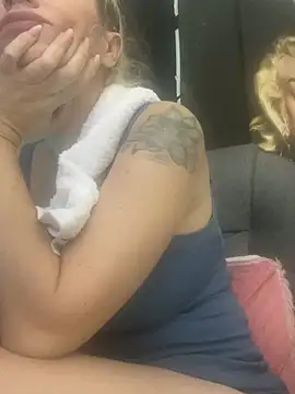 viktoria davis  online show from 02/12/26, 10:20