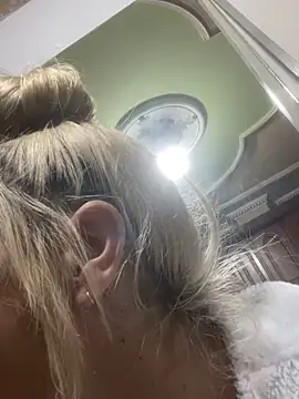 viktoria davis  online show from 01/14/26, 11:08