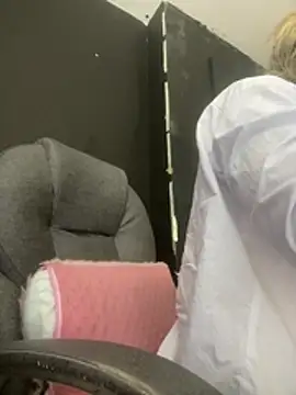 viktoria davis  online show from 02/27/26, 11:15