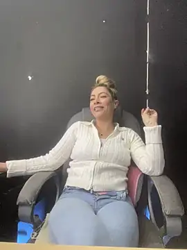 viktoria davis  online show from 02/08/26, 10:18