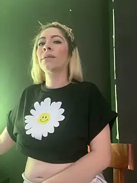 viktoria davis  online show from 03/11/25, 01:05