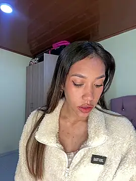 zoe storm online show from 03/13/26, 12:26