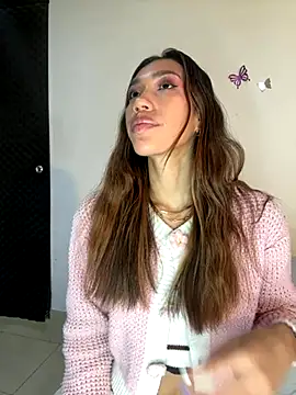 zoe storm online show from 11/25/25, 12:00