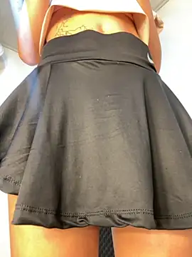 zoe storm online show from 11/10/25, 12:48