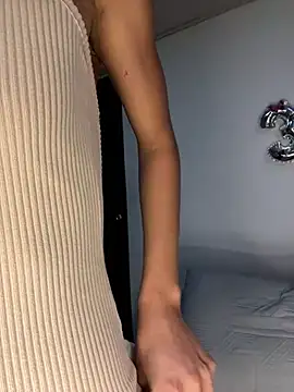 zoe storm online show from 02/05/26, 01:01