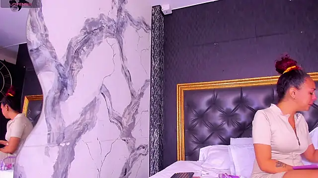 DalayMoore online show from 09/28/25, 07:32