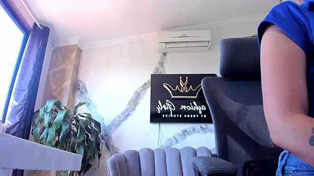 DalayMoore online show from 03/19/26, 05:57