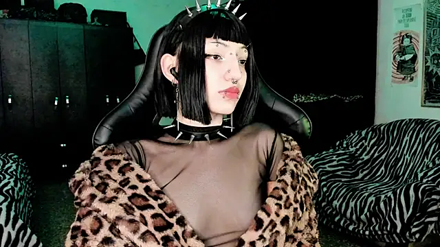 Snapshot of roxy_toxic chatting on 01/09/26, 12:39 roxy toxic online show from 01/09/26, 12:39