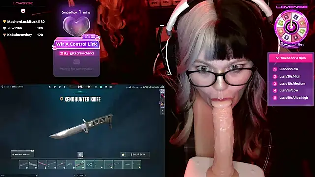 EveBaker04 online show from 03/18/25, 10:04