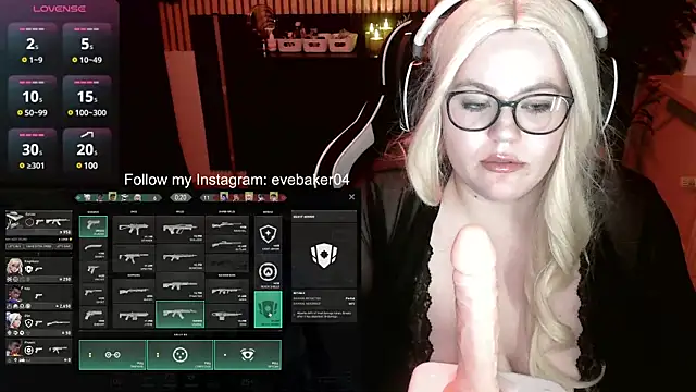 EveBaker04 online show from 03/05/25, 11:27