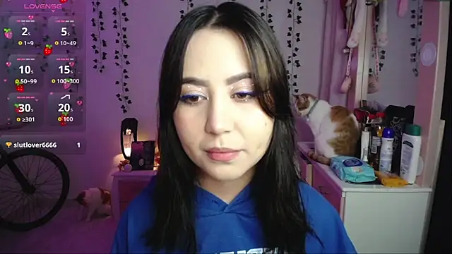  codeline online show from 12/03/25, 05:41