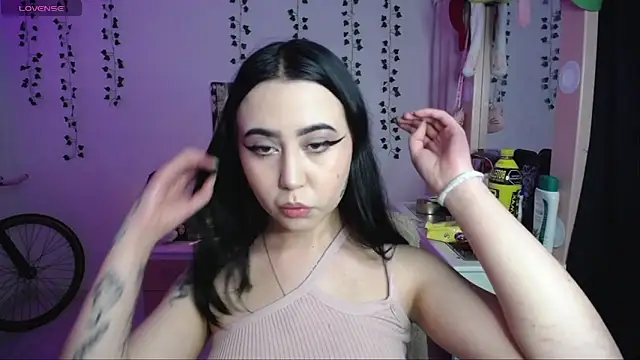 Snapshot of _codeline chatting on 01/11/26, 05:36 codeline online show from 01/11/26, 05:36