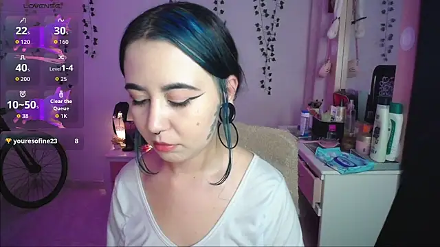  codeline online show from 04/18/26, 04:48