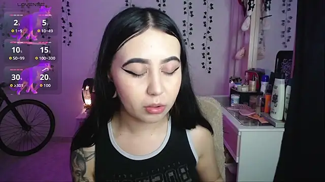 Snapshot of _codeline chatting on 02/17/26, 05:05 codeline online show from 02/17/26, 05:05