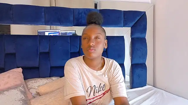 adry moris online show from 03/20/25, 03:45