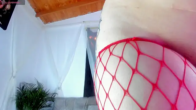 Freydis18 online show from 10/23/25, 03:05