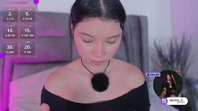 DannaJhonson1 online show from 04/02/26, 07:42