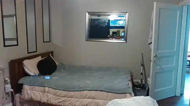 biggzee6 online show from 02/26/26, 08:09