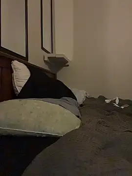 biggzee6 online show from 10/14/25, 09:54