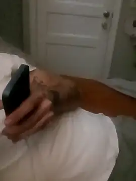 biggzee6 online show from 02/22/25, 06:50