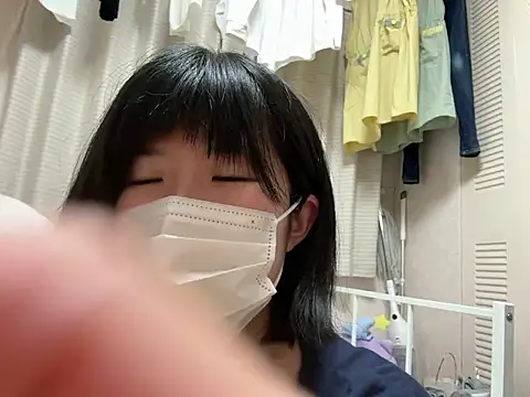 Snapshot of riri_riri_jp chatting on 06/17/26, 11:31 riri riri jp online show from 06/17/26, 11:31