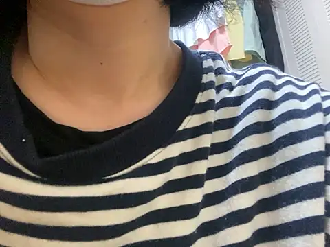 riri riri jp online show from 11/08/25, 03:48