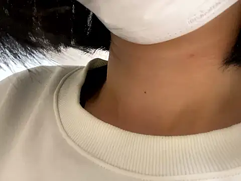 riri riri jp online show from 11/12/25, 10:19