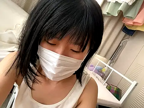 riri riri jp online show from 10/13/25, 05:20