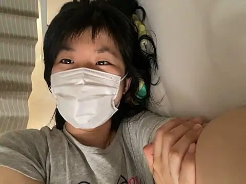 riri riri jp online show from 09/19/25, 11:42