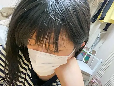 riri riri jp online show from 10/19/25, 03:37