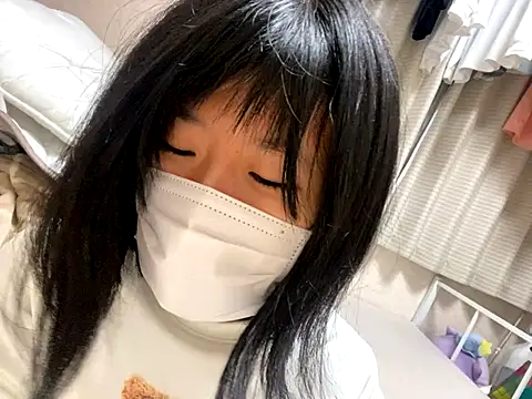 riri riri jp online show from 12/14/25, 10:21