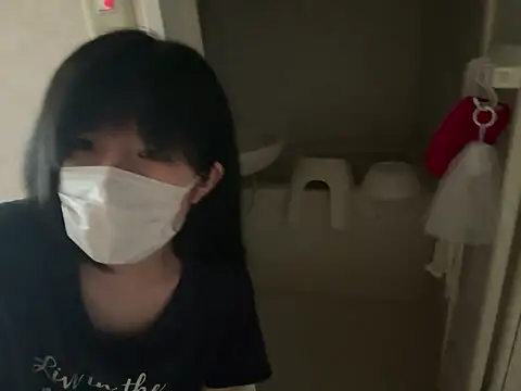 Snapshot of riri_riri_jp chatting on 07/10/26, 04:34 riri riri jp online show from 07/10/26, 04:34