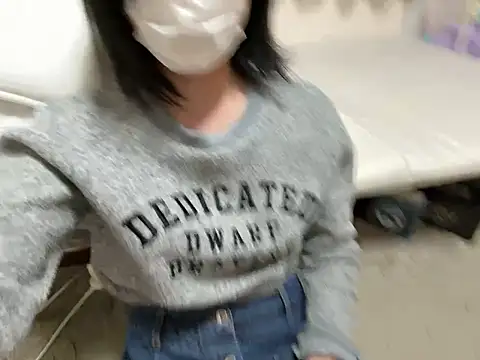 riri riri jp online show from 04/15/26, 11:05