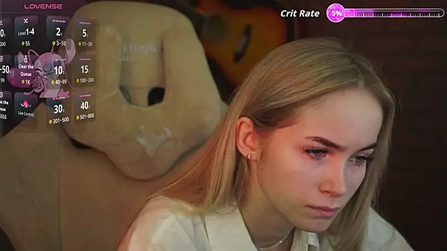 DakotaaJohnnson online show from 10/29/25, 11:42