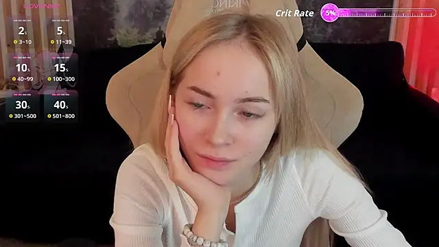Snapshot of DakotaaJohnnson chatting on 10/11/25, 09:10 DakotaaJohnnson online show from 10/11/25, 09:10