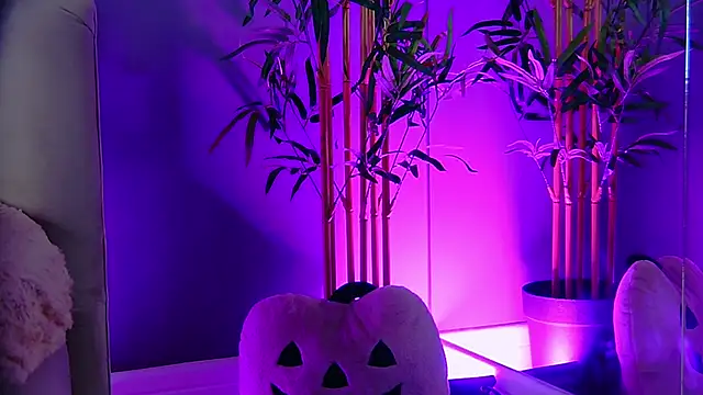 PatriciaSpice online show from 11/21/25, 04:55