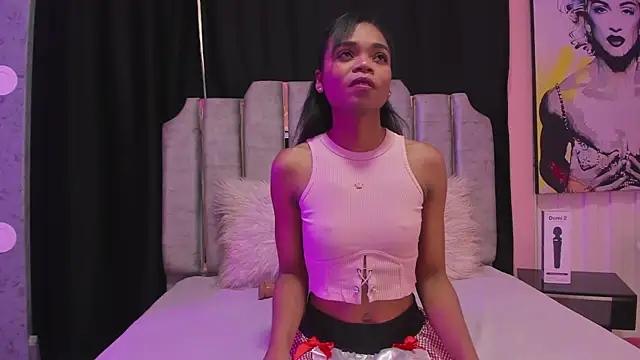 Snapshot of Gletty_noa chatting on 11/29/25, 05:24 Gletty noa online show from 11/29/25, 05:24