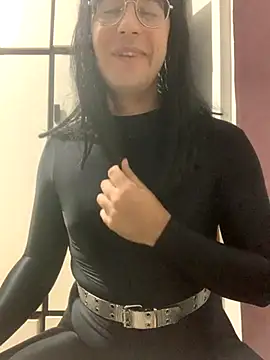 Snapshot of sofia_esclava chatting on 10/30/25, 06:16 sofia esclava online show from 10/30/25, 06:16