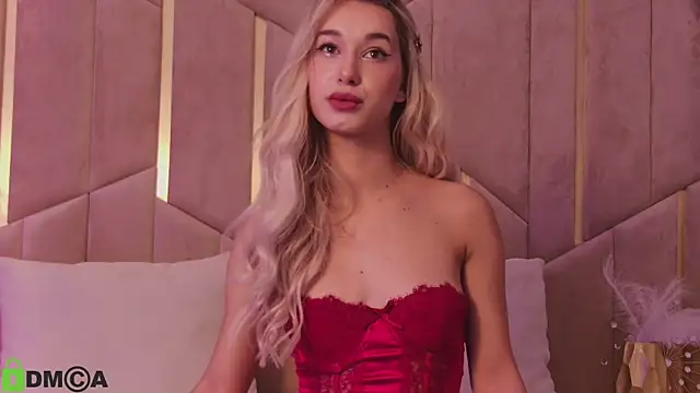 MaeveDream online show from 11/16/25, 07:29