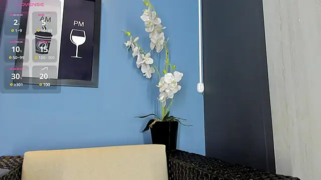 ValeriaOrtega online show from 03/15/25, 12:02