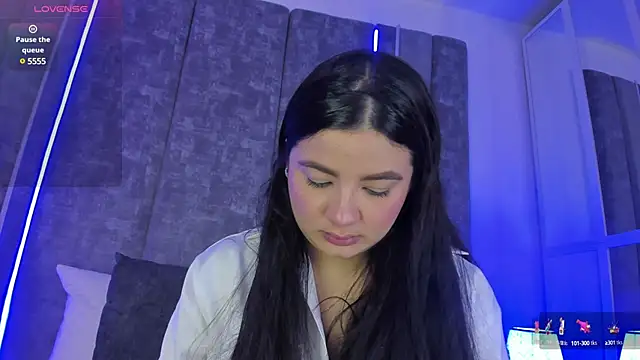 ValeriaOrtega online show from 03/05/25, 12:44