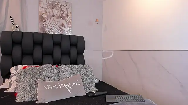 miss hellen2 online show from 04/19/26, 04:02