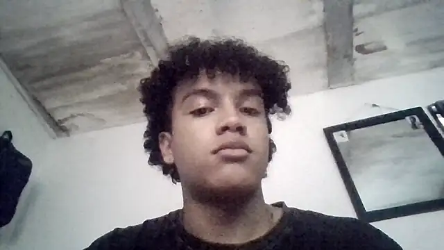 Snapshot of DanteAndKyle chatting on 10/11/25, 06:42 DanteAndKyle online show from 10/11/25, 06:42