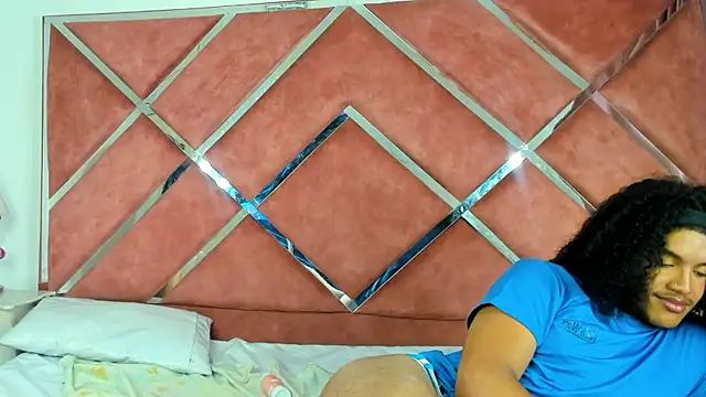 Snapshot of DanteAndKyle chatting on 03/10/25, 11:38 DanteAndKyle online show from 03/10/25, 11:38