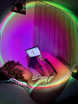 Snapshot of DanteAndKyle chatting on 10/16/25, 04:54 DanteAndKyle online show from 10/16/25, 04:54