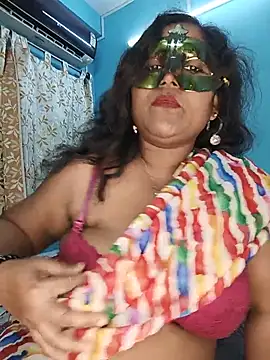 Snapshot of hevensex143 chatting on 06/28/26, 08:04 hevensex143 online show from 06/28/26, 08:04