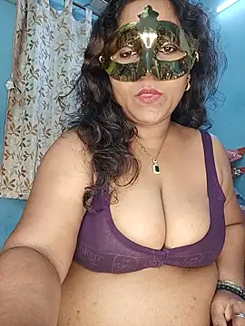 hevensex143 online show from 05/25/26, 08:07