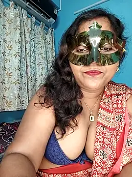 Snapshot of hevensex143 chatting on 07/13/26, 07:35 hevensex143 online show from 07/13/26, 07:35