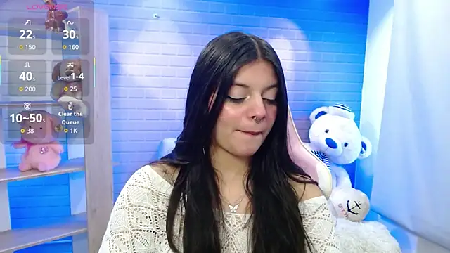 Snapshot of ashley_cute77 chatting on 11/24/25, 10:59 ashley cute77 online show from 11/24/25, 10:59