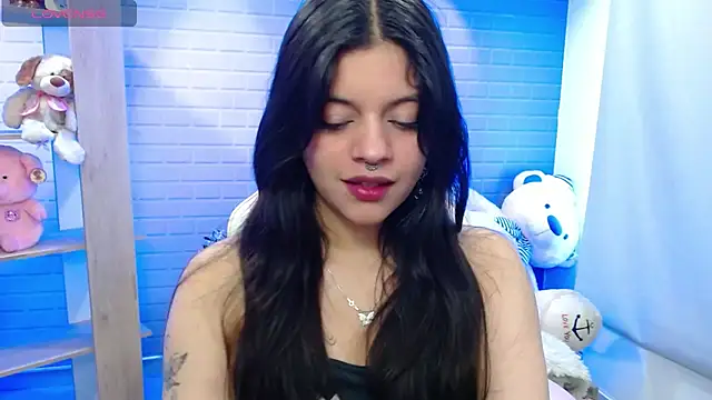 Snapshot of ashley_cute77 chatting on 12/15/25, 11:05 ashley cute77 online show from 12/15/25, 11:05